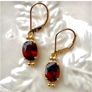 Beautiful 14K Gold Oval Garnet Dangling Lever Back Earrings